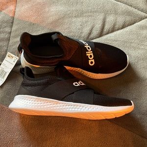 Black Adidas’s shoes